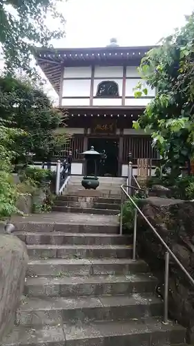 蓮華寺の山門