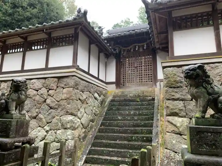 神明社の本殿・本堂