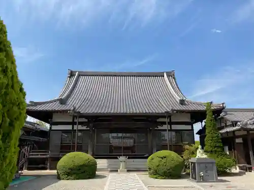 阿弥陀寺の本殿・本堂