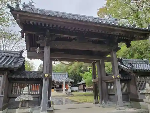 小野住吉神社の山門・神門