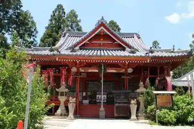 勝利寺の本殿・本堂