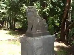 甲子郷日月神社の狛犬