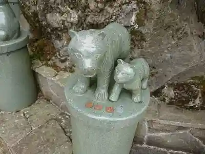 大山阿夫利神社の狛犬