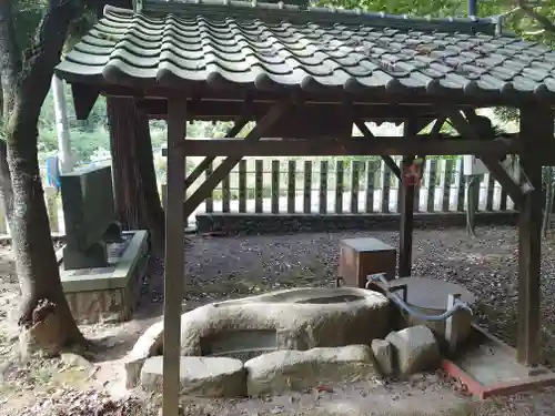白姫大明神(水神社)の手水舎