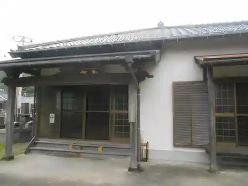 海宝寺の本殿・本堂