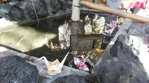虻田神社の手水舎