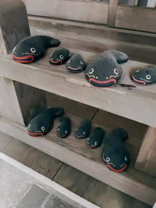 大村神社の{uncategorized: "未分類", other: "その他", undefined: "問題あり", building: "その他建物", grave: "お墓", sacred_gate: "鳥居", guardian: "狛犬", statue: "像", buddha: "仏像", history: "歴史", nature: "自然", garden: "庭園", animal: "動物", pagoda: "塔", temizu: "手水舎", mountain_gate: "山門・神門", sanctuary: "本殿・本堂", subordinate: "末社・摂社", art: "芸術", scenery: "景色", jizo: "地蔵", ema: "絵馬", goshuin: "御朱印", omikuji: "おみくじ", items: "授与品その他", amulet: "お守り", goshuincho: "御朱印帳", eats: "食事", festival: "お祭り", votive_dance: "神楽", shichigosan: "七五三参", wedding: "結婚式", experience: "体験その他", initially: "初詣", around: "周辺", anti_infection: "感染症対策"}