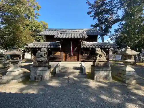 金神社の本殿