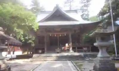  山見八幡宮の本殿・本堂