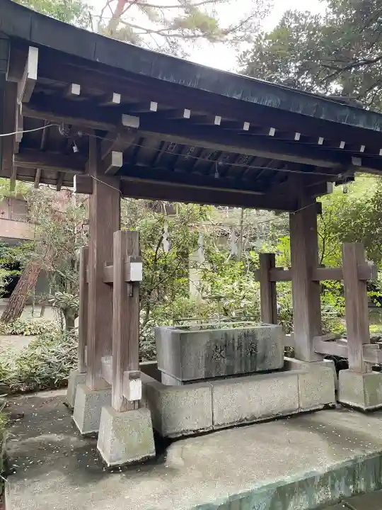 栃木縣護國神社の{uncategorized: "未分類", other: "その他", undefined: "問題あり", building: "その他建物", grave: "お墓", sacred_gate: "鳥居", guardian: "狛犬", statue: "像", buddha: "仏像", history: "歴史", nature: "自然", garden: "庭園", animal: "動物", pagoda: "塔", temizu: "手水舎", mountain_gate: "山門・神門", sanctuary: "本殿・本堂", subordinate: "末社・摂社", art: "芸術", scenery: "景色", jizo: "地蔵", ema: "絵馬", goshuin: "御朱印", omikuji: "おみくじ", items: "授与品その他", amulet: "お守り", goshuincho: "御朱印帳", eats: "食事", festival: "お祭り", votive_dance: "神楽", shichigosan: "七五三参", wedding: "結婚式", experience: "体験その他", initially: "初詣", around: "周辺", anti_infection: "感染症対策"}