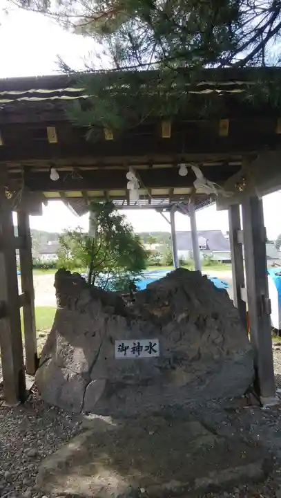 早来神社の手水舎