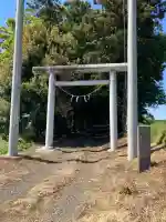 谷地賀星宮神社の{uncategorized: "未分類", other: "その他", undefined: "問題あり", building: "その他建物", grave: "お墓", sacred_gate: "鳥居", guardian: "狛犬", statue: "像", buddha: "仏像", history: "歴史", nature: "自然", garden: "庭園", animal: "動物", pagoda: "塔", temizu: "手水舎", mountain_gate: "山門・神門", sanctuary: "本殿・本堂", subordinate: "末社・摂社", art: "芸術", scenery: "景色", jizo: "地蔵", ema: "絵馬", goshuin: "御朱印", omikuji: "おみくじ", items: "授与品その他", amulet: "お守り", goshuincho: "御朱印帳", eats: "食事", festival: "お祭り", votive_dance: "神楽", shichigosan: "七五三参", wedding: "結婚式", experience: "体験その他", initially: "初詣", around: "周辺", anti_infection: "感染症対策"}