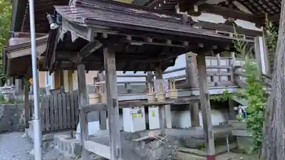 亮昌寺の手水舎