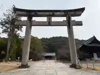 豊国廟(豊国神社飛地境内)の{uncategorized: "未分類", other: "その他", undefined: "問題あり", building: "その他建物", grave: "お墓", sacred_gate: "鳥居", guardian: "狛犬", statue: "像", buddha: "仏像", history: "歴史", nature: "自然", garden: "庭園", animal: "動物", pagoda: "塔", temizu: "手水舎", mountain_gate: "山門・神門", sanctuary: "本殿・本堂", subordinate: "末社・摂社", art: "芸術", scenery: "景色", jizo: "地蔵", ema: "絵馬", goshuin: "御朱印", omikuji: "おみくじ", items: "授与品その他", amulet: "お守り", goshuincho: "御朱印帳", eats: "食事", festival: "お祭り", votive_dance: "神楽", shichigosan: "七五三参", wedding: "結婚式", experience: "体験その他", initially: "初詣", around: "周辺", anti_infection: "感染症対策"}