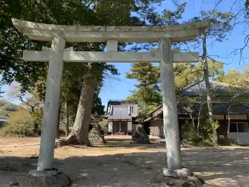 野瀬天神社の鳥居