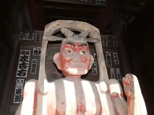 永福寺　童子堂の像
