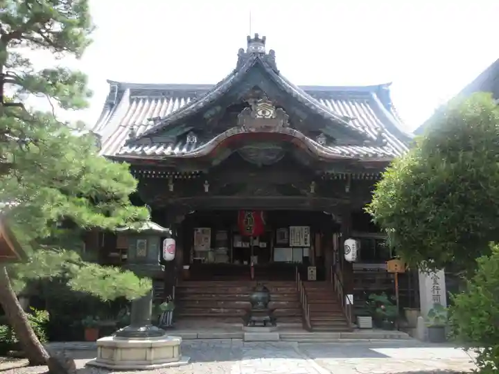 行願寺(革堂)の本殿・本堂