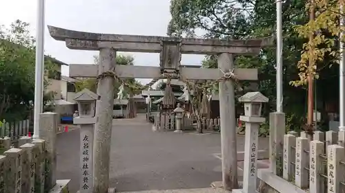 友呂岐神社の鳥居