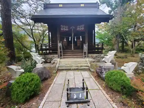 山家神社の末社・摂社