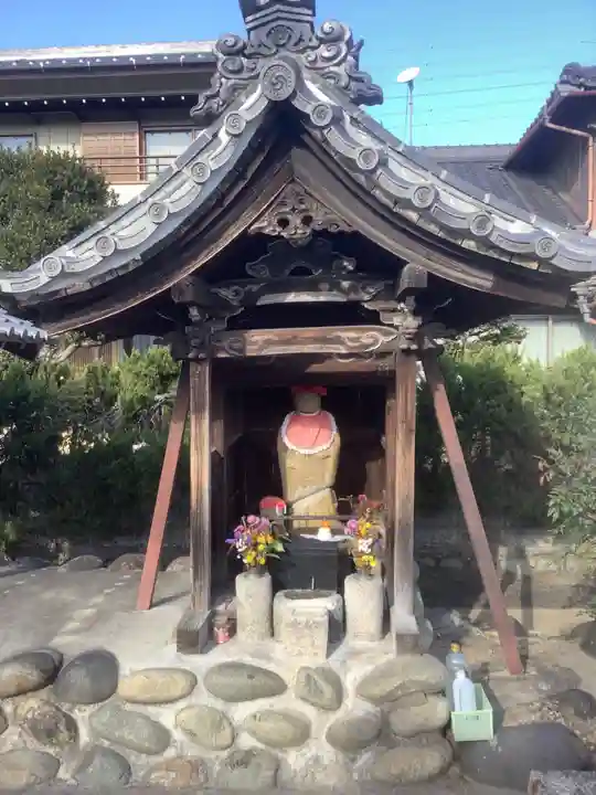 首切地蔵(身代地蔵)・津島神社の本殿・本堂
