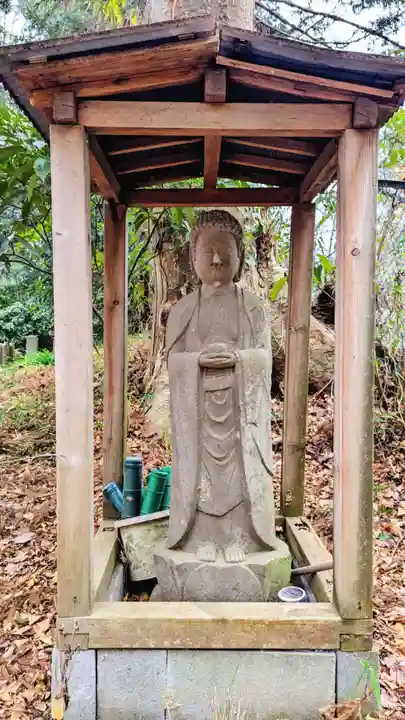 薬師堂厳島神社の仏像