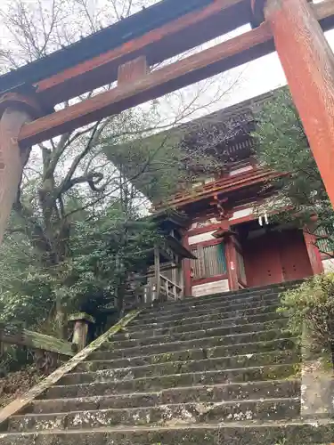 吉野水分神社（吉野町）の山門・神門
