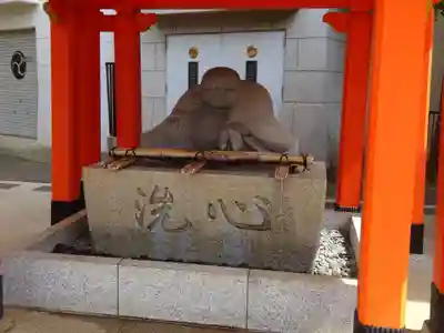 穴八幡宮の手水舎