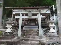 八幡神社の鳥居