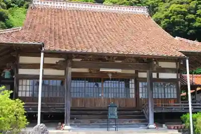 圓応寺の本殿