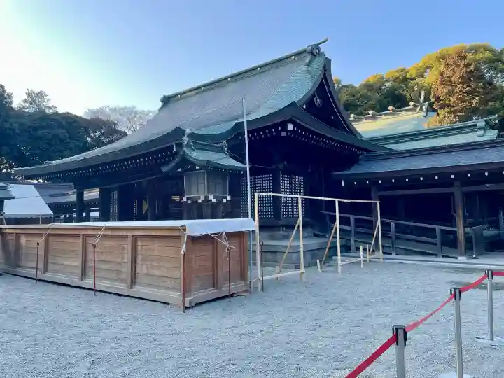 武蔵一宮氷川神社の{uncategorized: "未分類", other: "その他", undefined: "問題あり", building: "その他建物", grave: "お墓", sacred_gate: "鳥居", guardian: "狛犬", statue: "像", buddha: "仏像", history: "歴史", nature: "自然", garden: "庭園", animal: "動物", pagoda: "塔", temizu: "手水舎", mountain_gate: "山門・神門", sanctuary: "本殿・本堂", subordinate: "末社・摂社", art: "芸術", scenery: "景色", jizo: "地蔵", ema: "絵馬", goshuin: "御朱印", omikuji: "おみくじ", items: "授与品その他", amulet: "お守り", goshuincho: "御朱印帳", eats: "食事", festival: "お祭り", votive_dance: "神楽", shichigosan: "七五三参", wedding: "結婚式", experience: "体験その他", initially: "初詣", around: "周辺", anti_infection: "感染症対策"}