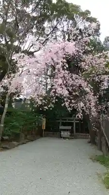 伊勢山皇大神宮の末社・摂社