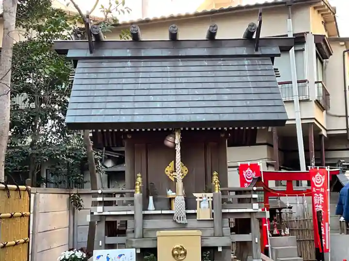 高円寺氷川神社の末社・摂社