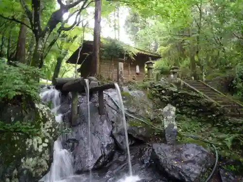 滝入不動尊(茨城県)