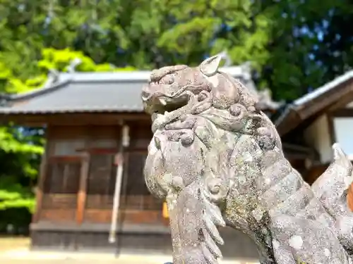 日吉神社の狛犬