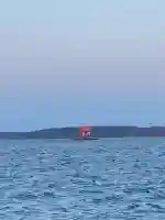 牡蠣島辨天神社(北海道)