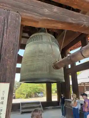 東大寺鐘楼の{uncategorized: "未分類", other: "その他", undefined: "問題あり", building: "その他建物", grave: "お墓", sacred_gate: "鳥居", guardian: "狛犬", statue: "像", buddha: "仏像", history: "歴史", nature: "自然", garden: "庭園", animal: "動物", pagoda: "塔", temizu: "手水舎", mountain_gate: "山門・神門", sanctuary: "本殿・本堂", subordinate: "末社・摂社", art: "芸術", scenery: "景色", jizo: "地蔵", ema: "絵馬", goshuin: "御朱印", omikuji: "おみくじ", items: "授与品その他", amulet: "お守り", goshuincho: "御朱印帳", eats: "食事", festival: "お祭り", votive_dance: "神楽", shichigosan: "七五三参", wedding: "結婚式", experience: "体験その他", initially: "初詣", around: "周辺", anti_infection: "感染症対策"}