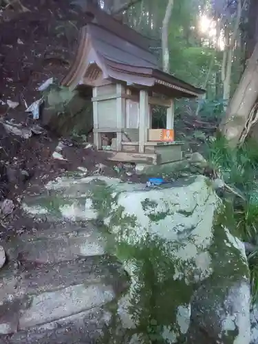 御岩神社の末社