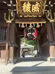 櫛田神社の山門