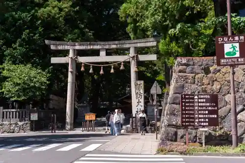 諏訪大社下社春宮(長野県)