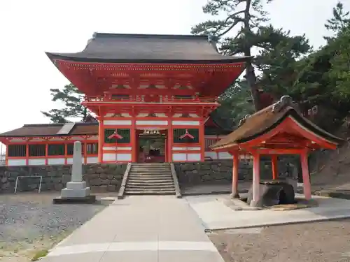 日御碕神社の山門