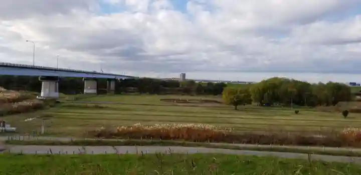 鵜森稲荷神社の周辺