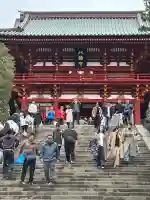 鶴岡八幡宮の{uncategorized: "未分類", other: "その他", undefined: "問題あり", building: "その他建物", grave: "お墓", sacred_gate: "鳥居", guardian: "狛犬", statue: "像", buddha: "仏像", history: "歴史", nature: "自然", garden: "庭園", animal: "動物", pagoda: "塔", temizu: "手水舎", mountain_gate: "山門・神門", sanctuary: "本殿・本堂", subordinate: "末社・摂社", art: "芸術", scenery: "景色", jizo: "地蔵", ema: "絵馬", goshuin: "御朱印", omikuji: "おみくじ", items: "授与品その他", amulet: "お守り", goshuincho: "御朱印帳", eats: "食事", festival: "お祭り", votive_dance: "神楽", shichigosan: "七五三参", wedding: "結婚式", experience: "体験その他", initially: "初詣", around: "周辺", anti_infection: "感染症対策"}