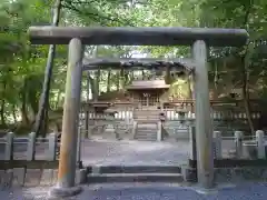 敢國神社の末社