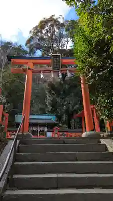 櫟谷宗像神社(松尾大社摂社)の鳥居