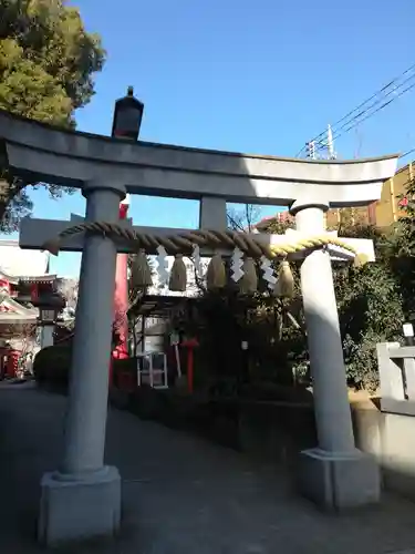 京濱伏見稲荷神社の鳥居