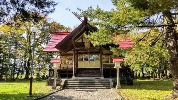 雨龍神社の本殿