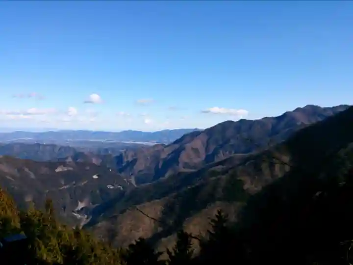 三峯神社の景色