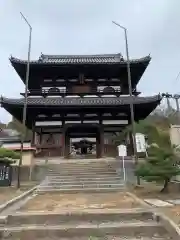 國前寺の山門