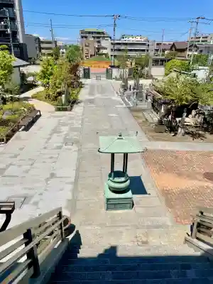 善立寺の{uncategorized: "未分類", other: "その他", undefined: "問題あり", building: "その他建物", grave: "お墓", sacred_gate: "鳥居", guardian: "狛犬", statue: "像", buddha: "仏像", history: "歴史", nature: "自然", garden: "庭園", animal: "動物", pagoda: "塔", temizu: "手水舎", mountain_gate: "山門・神門", sanctuary: "本殿・本堂", subordinate: "末社・摂社", art: "芸術", scenery: "景色", jizo: "地蔵", ema: "絵馬", goshuin: "御朱印", omikuji: "おみくじ", items: "授与品その他", amulet: "お守り", goshuincho: "御朱印帳", eats: "食事", festival: "お祭り", votive_dance: "神楽", shichigosan: "七五三参", wedding: "結婚式", experience: "体験その他", initially: "初詣", around: "周辺", anti_infection: "感染症対策"}