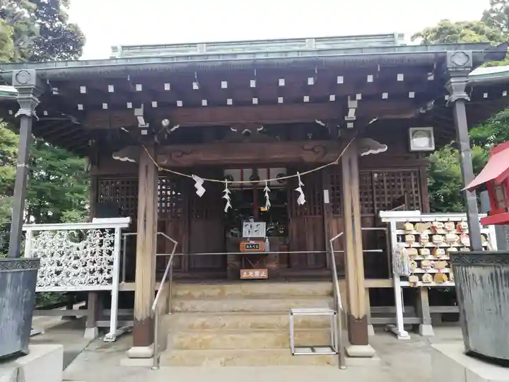 新倉氷川八幡神社の本殿・本堂